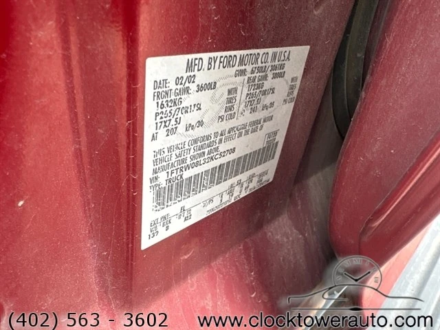 Vehicle image 16
