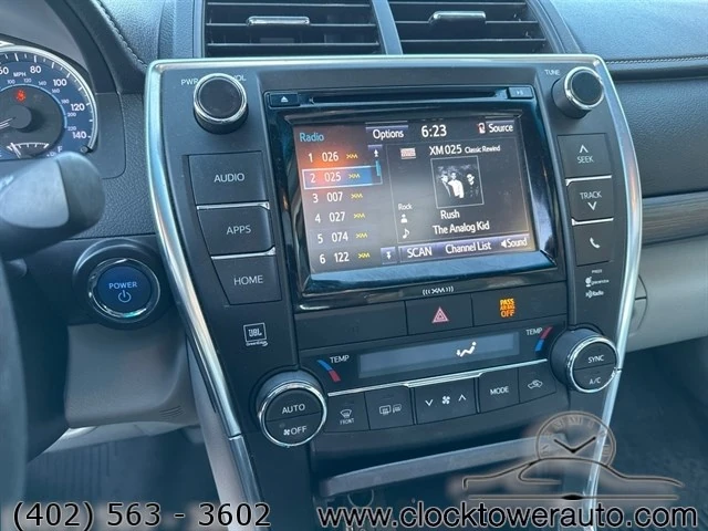 Vehicle image 16