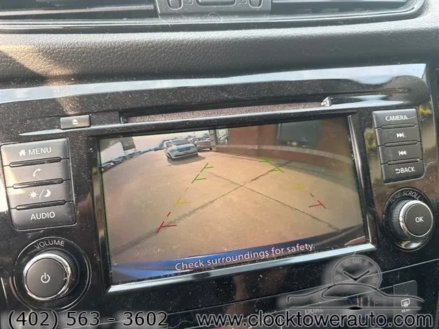 Vehicle image 24