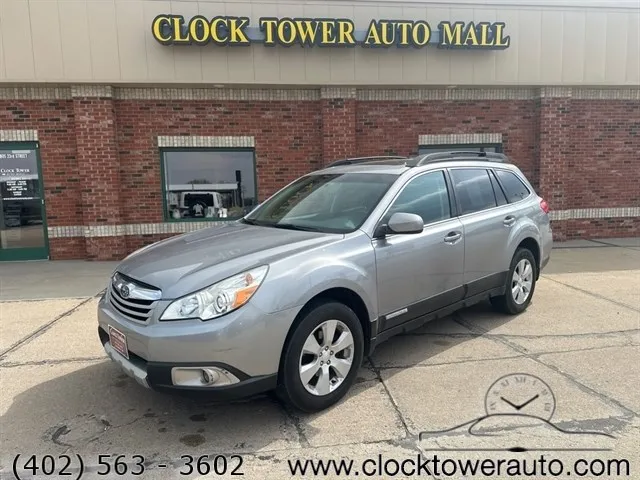 Subaru Outback (2011) image