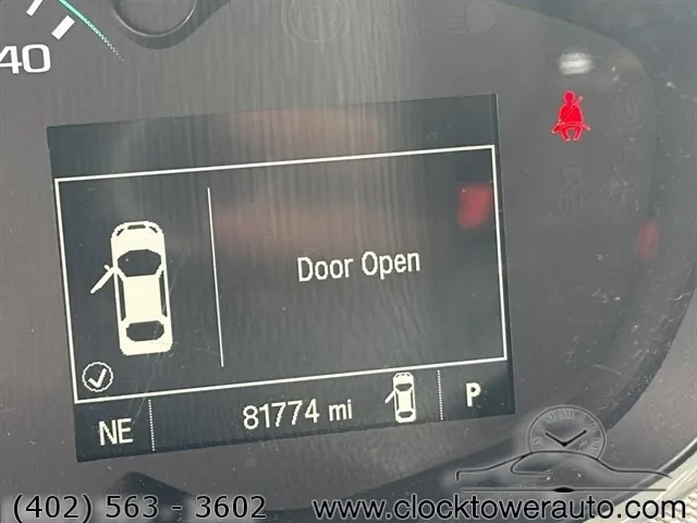 Vehicle image 32