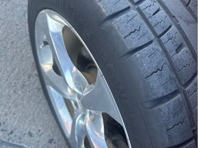 Vehicle image 21