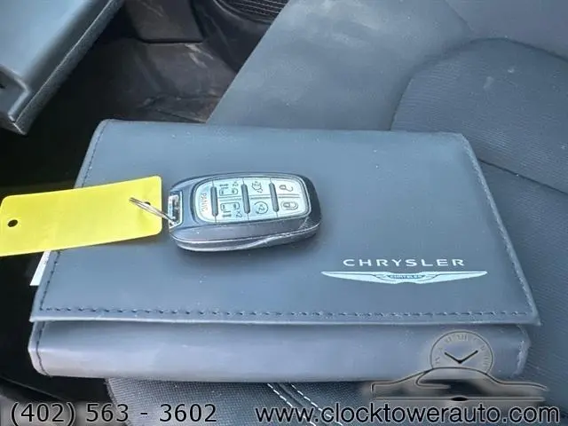 Vehicle image 22