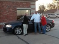 customer buying car
